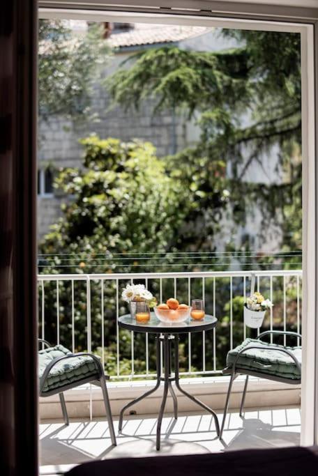 Lapad Cove Apartment Dubrovnik Bagian luar foto