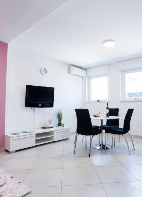 Lapad Cove Apartment Dubrovnik Bagian luar foto